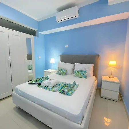 Premium Suites With Rooftop Pool And Beach Access